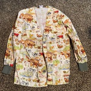 Women’s long leave button up scrub top